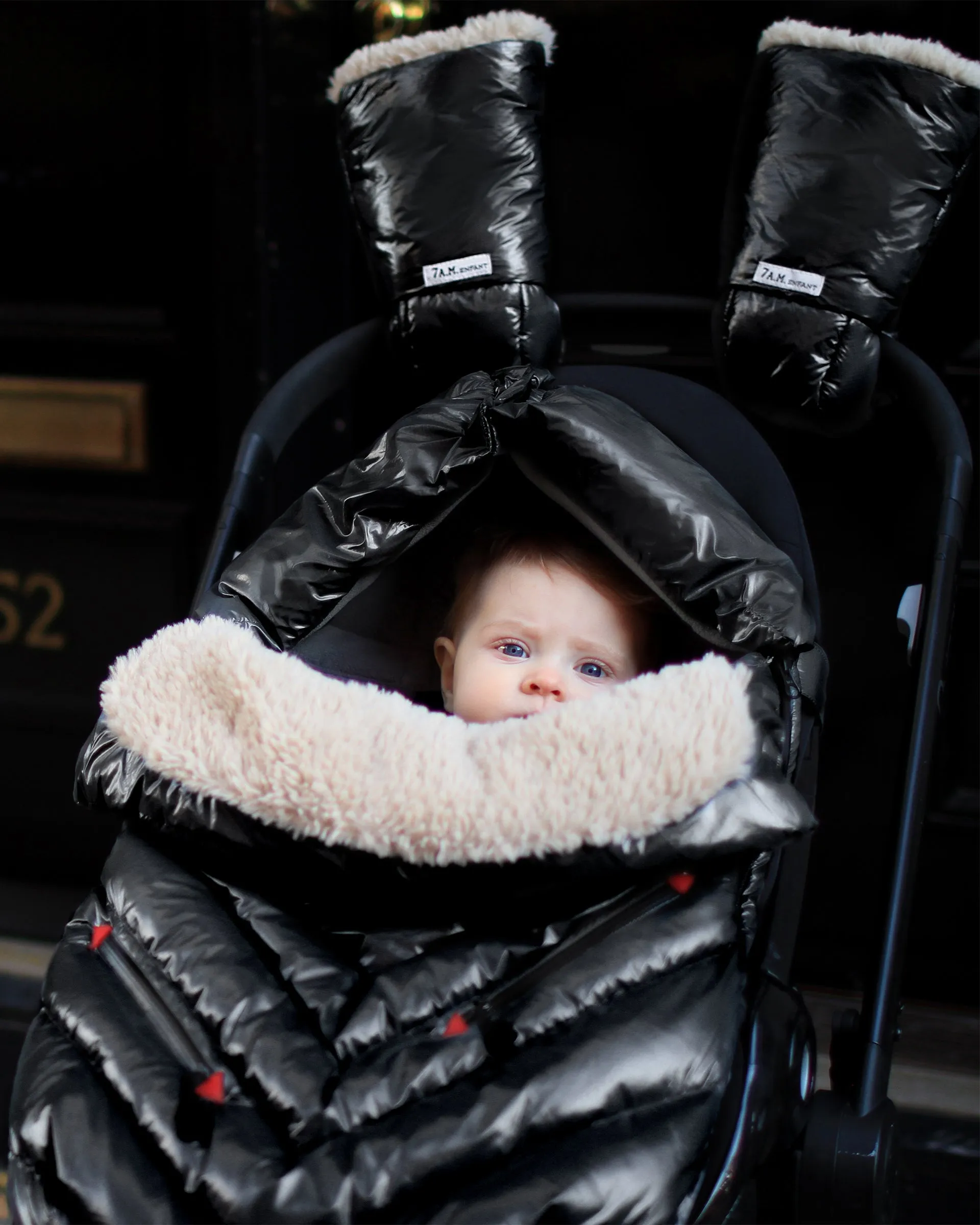7AM Polar Igloo Black (0 to 12m)