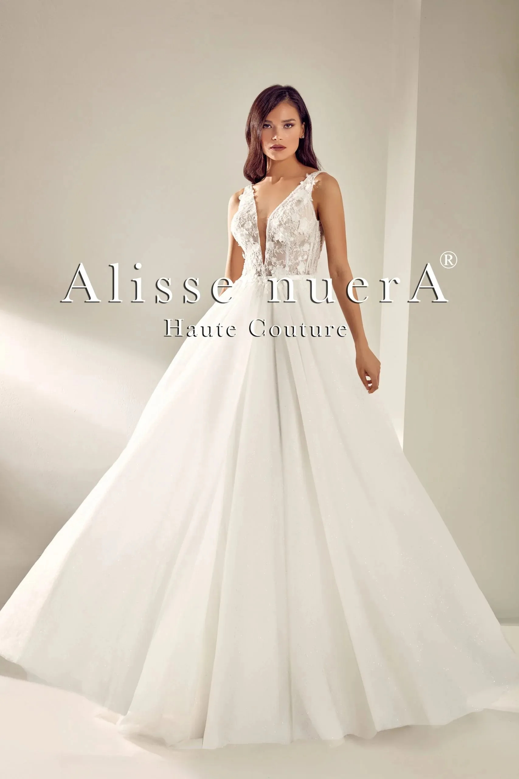 Flower Detailed V Back Bridal Dress with Detachable Bow Shoulder Accessories