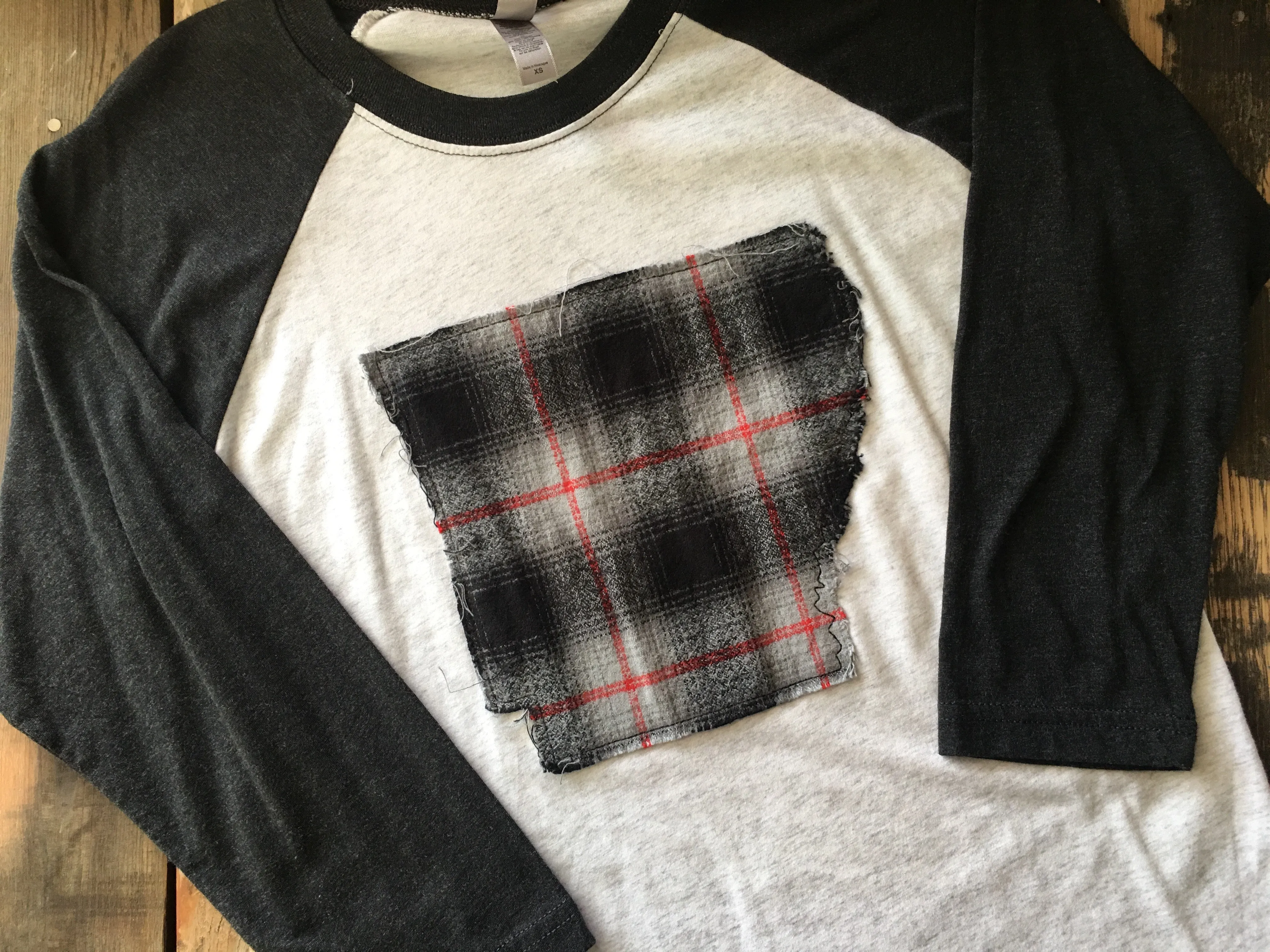 Raggy Arkansas Flannel Plaid Black White Adult Raglan T-shirt